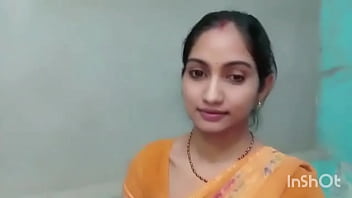 Desi maid with Indian beauty in hot and viral XXX action